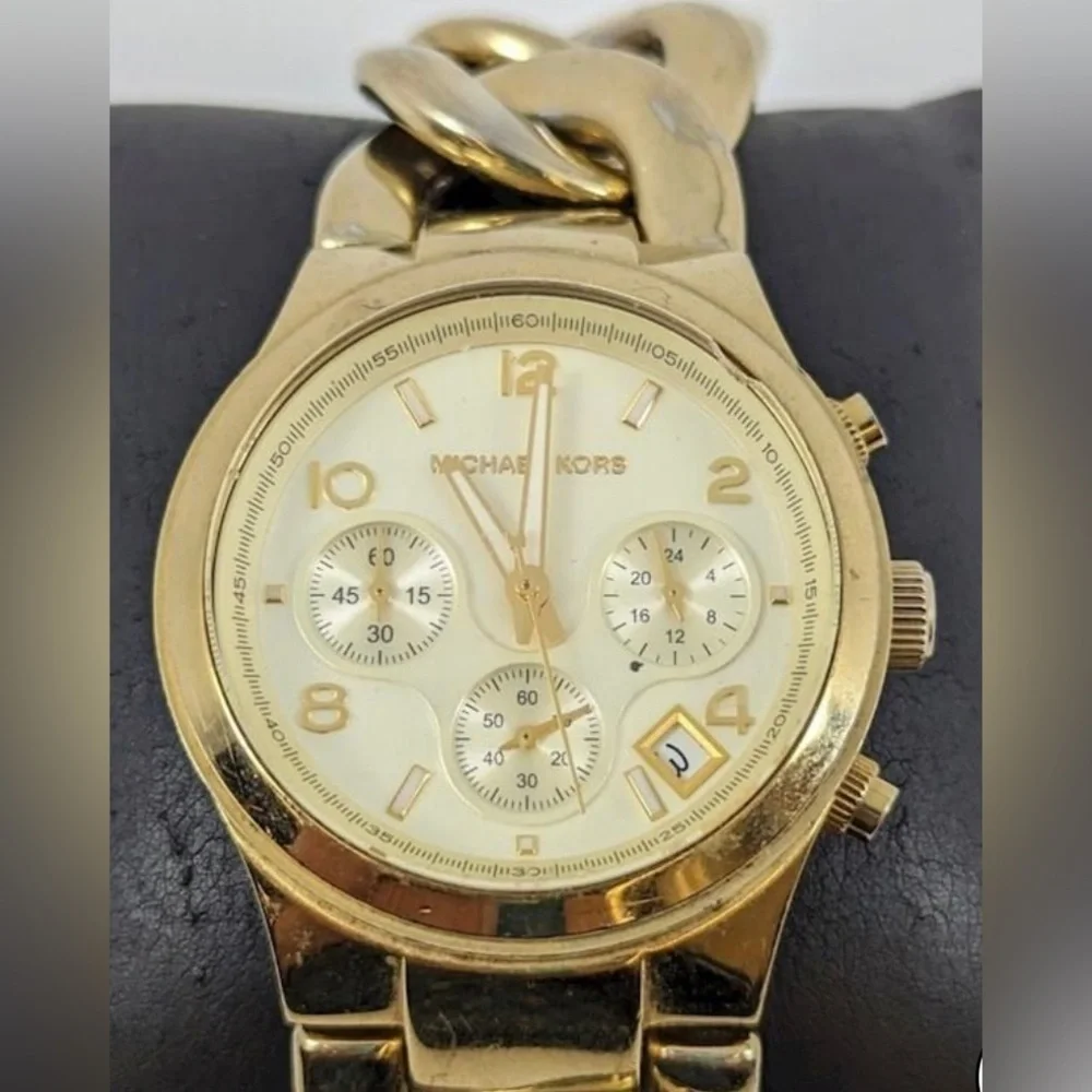 Michael Kors MK3131 Runway Twist gold chronograph bracelet watch